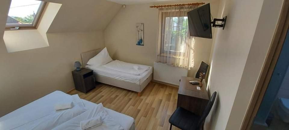 Soerpatika Vendeghaz Hotel Badacsonytomaj Eksteriør billede