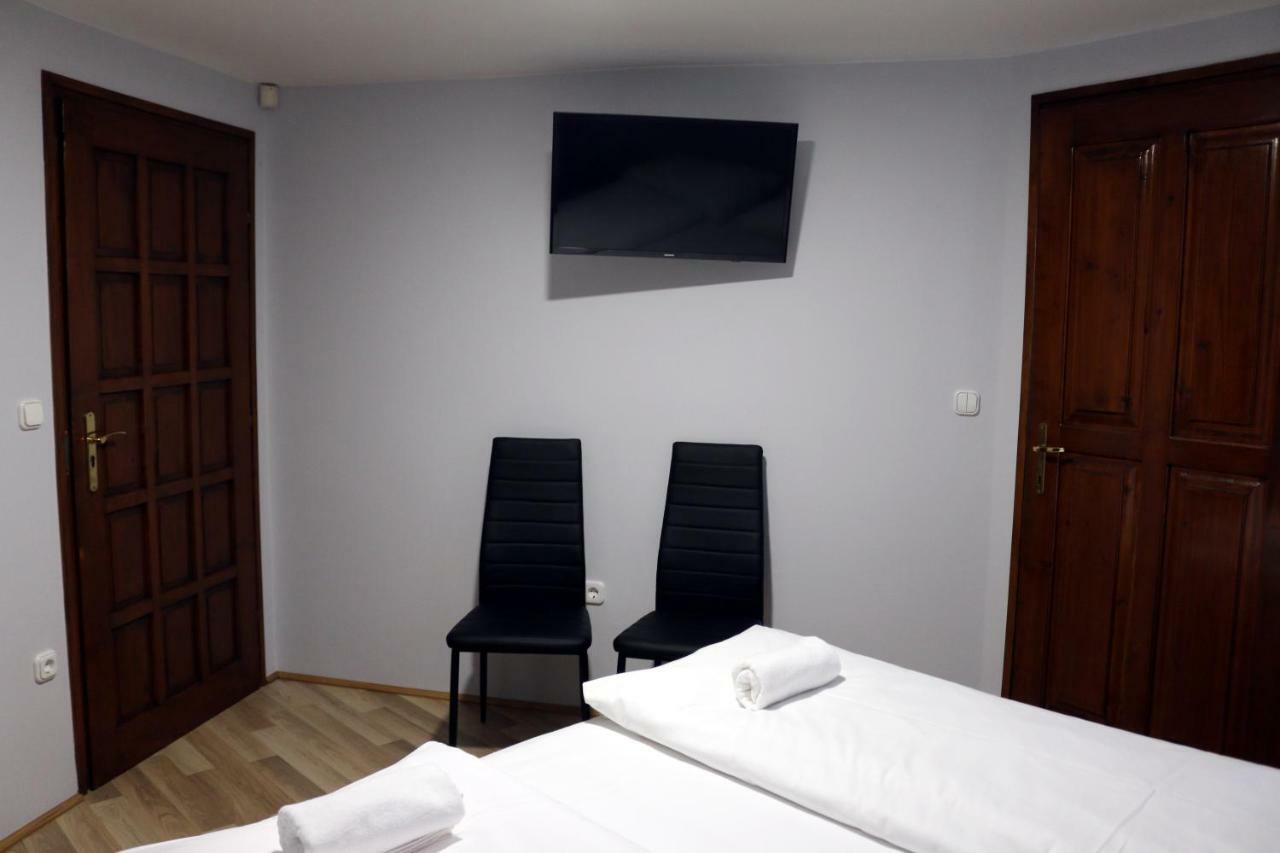 Soerpatika Vendeghaz Hotel Badacsonytomaj Eksteriør billede